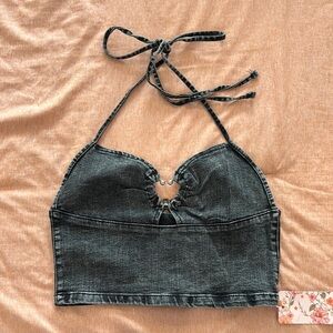 SHEIN Black Sleeveless Crop Top with Tie Front